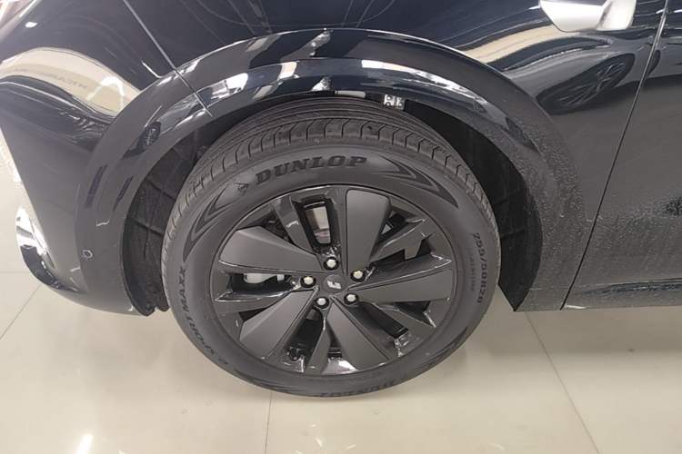 Used Li Auto L6 2025 Pro Smart Refresh Edition Left Front Wheel Hub