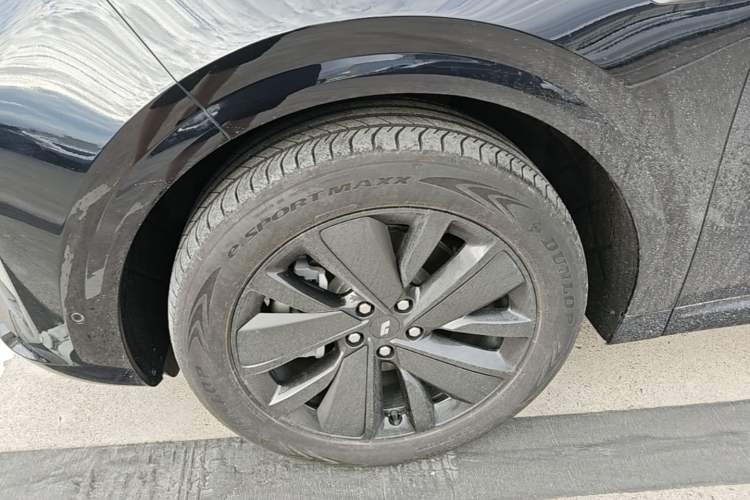 Used Li Auto L6 2025 Pro Smart Refresh Edition Left Front Wheel Hub