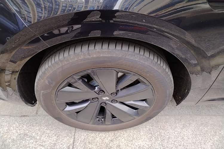 Used Li Auto L6 2025 Pro Smart Refresh Edition Left Front Wheel Hub