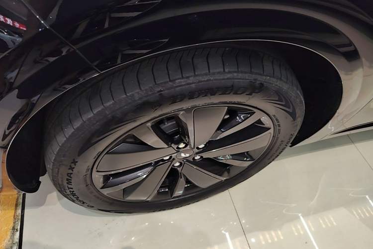 Used Li Auto L6 2025 Pro Smart Refresh Edition Left Front Wheel Hub