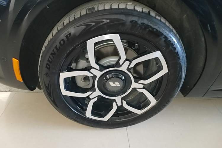 Used Li Auto L6 2025 Pro Smart Refresh Edition Left Front Wheel Hub