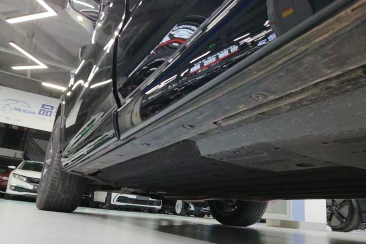 Used Li Auto L6 2025 Pro Smart Refresh Edition Left Side Sill