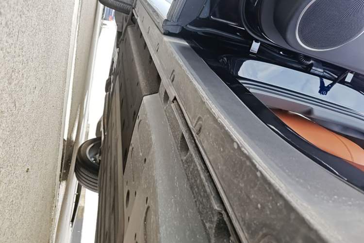 Used Li Auto L6 2025 Pro Smart Refresh Edition Left Side Sill