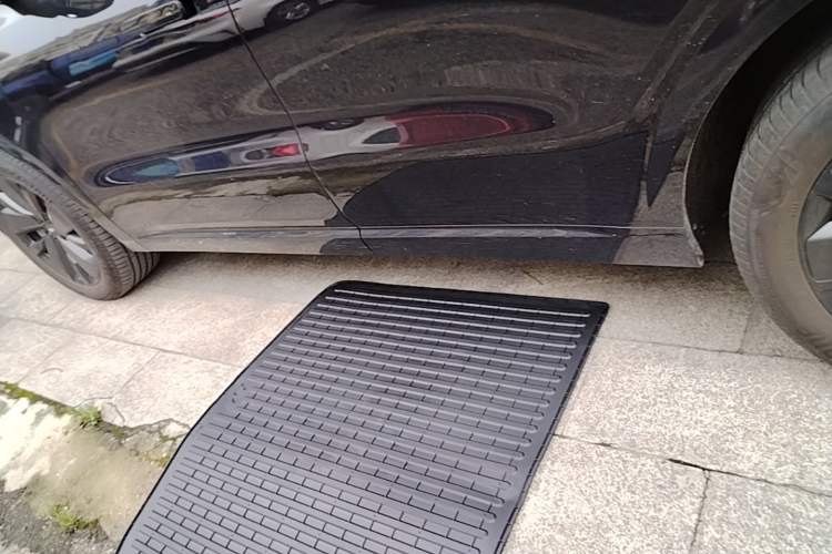 Used Li Auto L6 2025 Pro Smart Refresh Edition Left Side Sill