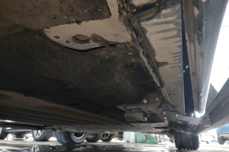 Used Li Auto L6 2025 Pro Smart Refresh Edition Left Side Sill