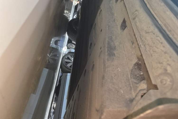 Used Li Auto L6 2025 Max Smart Refresh Edition Left Side Sill