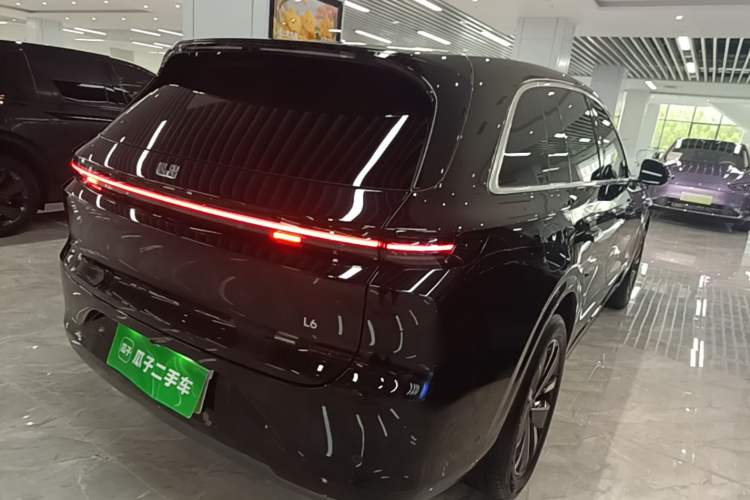 Used Li Auto L6 2025 Pro Smart Refresh Edition Rear Right 45 Deg