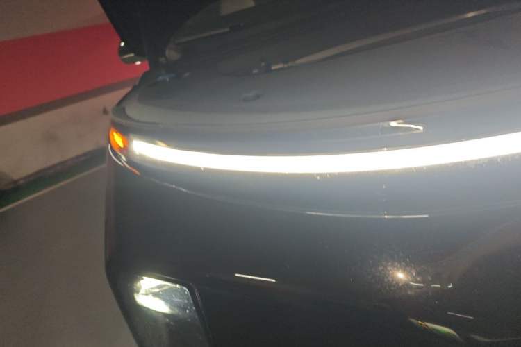 Used Li Auto L6 2025 Pro Smart Refresh Edition Right Front Headlight