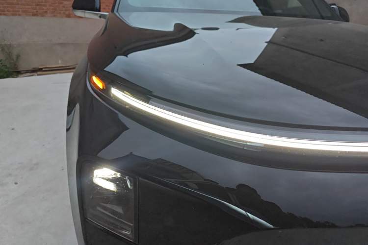 Used Li Auto L6 2025 Max Smart Refresh Edition Right Front Headlight