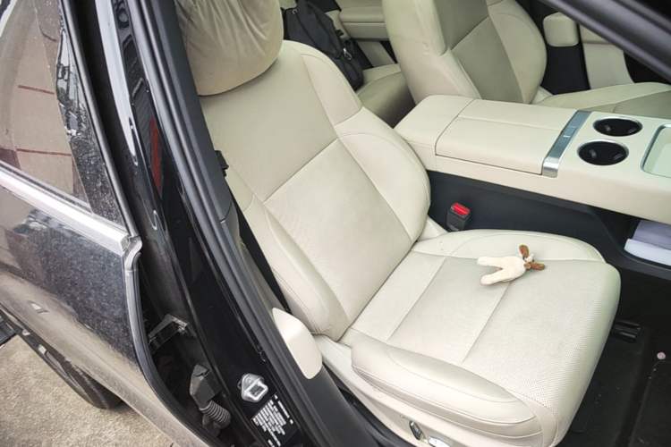 Used Li Auto L6 2025 Pro Smart Refresh Edition Right Front Seat