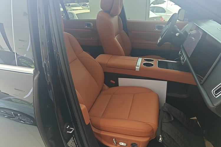 Used Li Auto L6 2025 Pro Smart Refresh Edition Right Front Seat