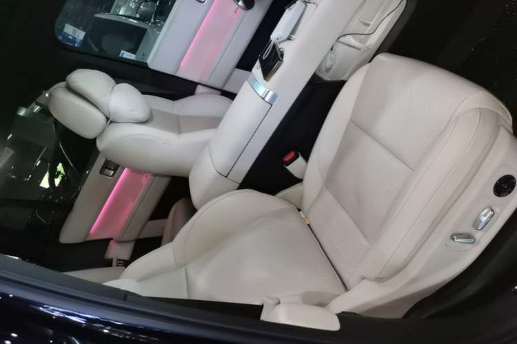 Used Li Auto L6 2025 Pro Smart Refresh Edition Right Front Seat