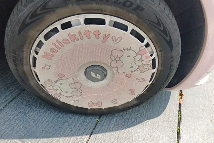 Used Li Auto L6 2025 Pro Smart Refresh Edition Right Front Wheel Hub