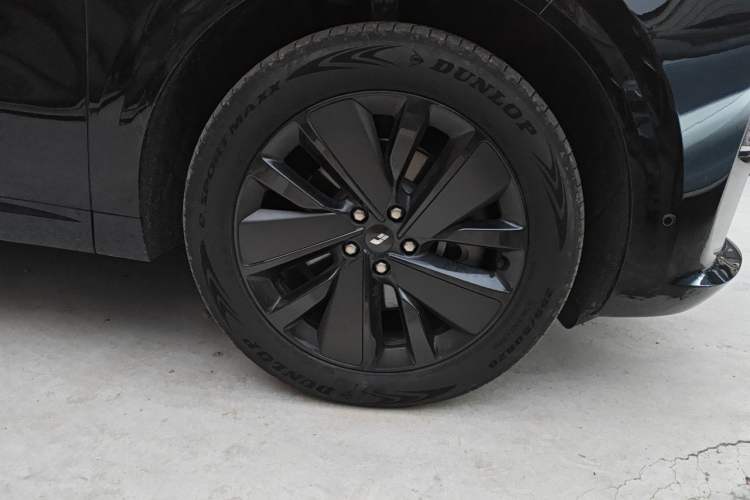 Used Li Auto L6 2025 Max Smart Refresh Edition Right Front Wheel Hub