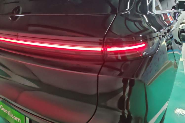 Used Li Auto L6 2025 Max Smart Refresh Edition Right Rear Taillight