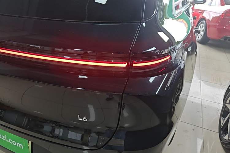Used Li Auto L6 2025 Max Smart Refresh Edition Right Rear Taillight