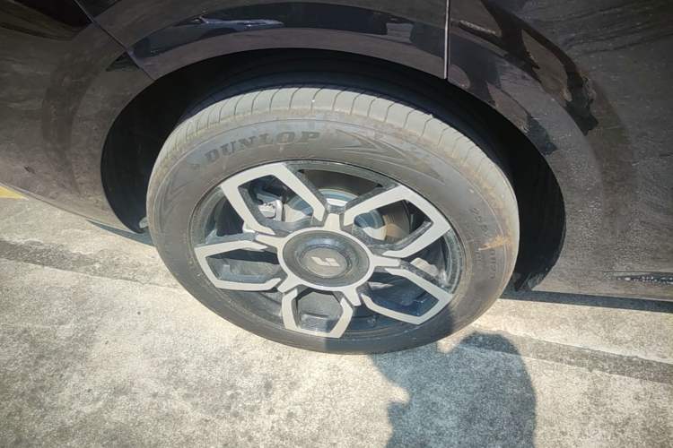 Used Li Auto L6 2025 Max Smart Refresh Edition Right Rear Wheel Hub