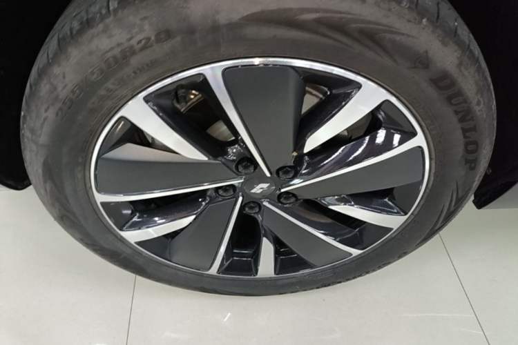 Used Li Auto L6 2025 Max Smart Refresh Edition Right Rear Wheel Hub