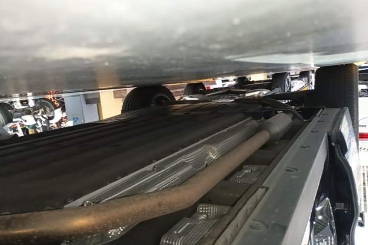 Used Li Auto L6 2025 Pro Smart Refresh Edition Right Side Sill
