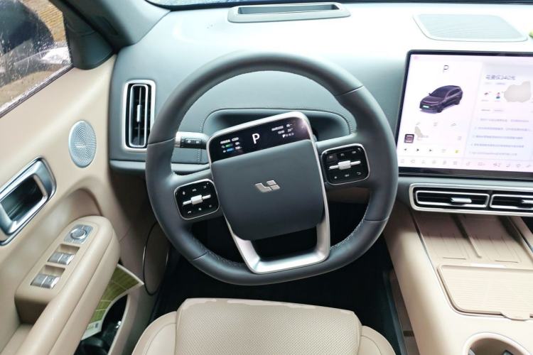 Used Li Auto L6 2025 Pro Smart Refresh Edition Steering Wheel