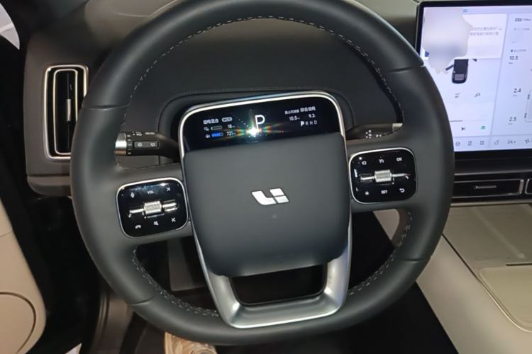 Used Li Auto L6 2025 Pro Smart Refresh Edition Steering Wheel