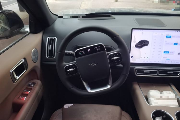 Used Li Auto L6 2025 Pro Smart Refresh Edition Steering Wheel