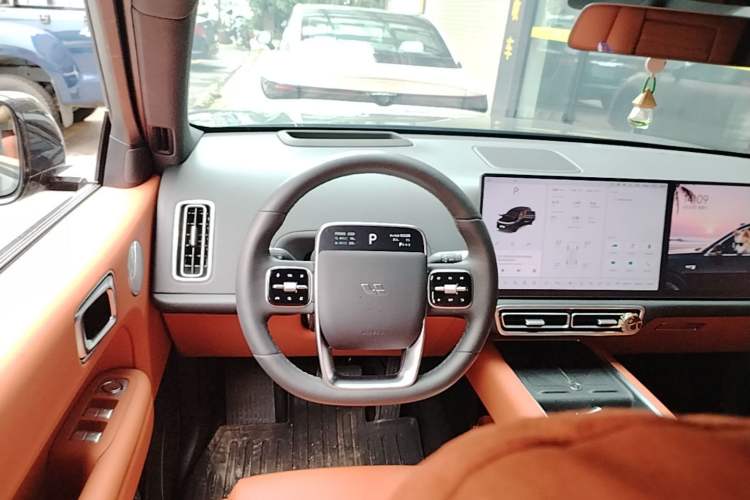 Used Li Auto L6 2025 Pro Smart Refresh Edition Steering Wheel