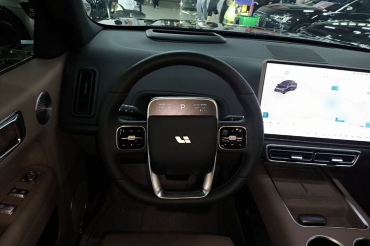 Used Li Auto L6 2025 Max Smart Refresh Edition Steering Wheel