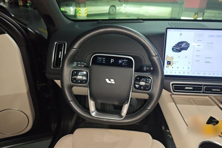 Used Li Auto L6 2025 Pro Smart Refresh Edition Steering Wheel