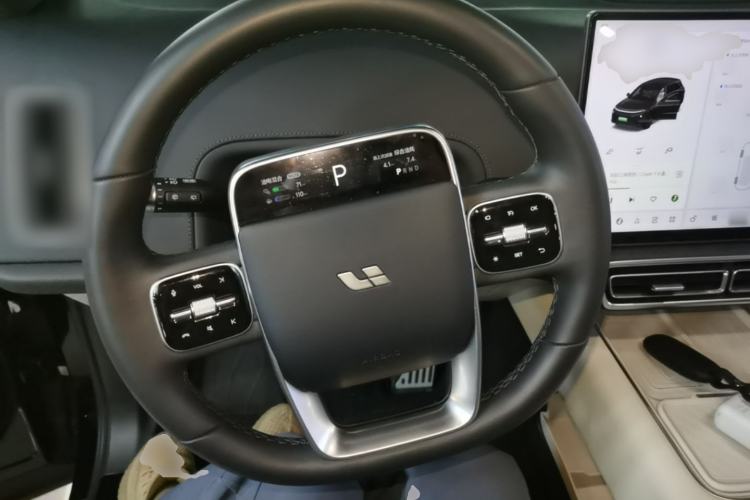 Used Li Auto L6 2025 Pro Smart Refresh Edition Steering Wheel