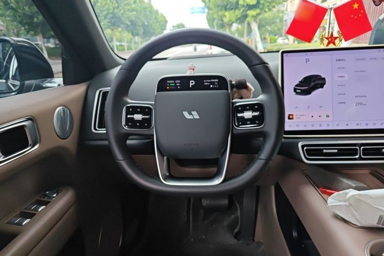 Used Li Auto L6 2025 Pro Smart Refresh Edition Steering Wheel