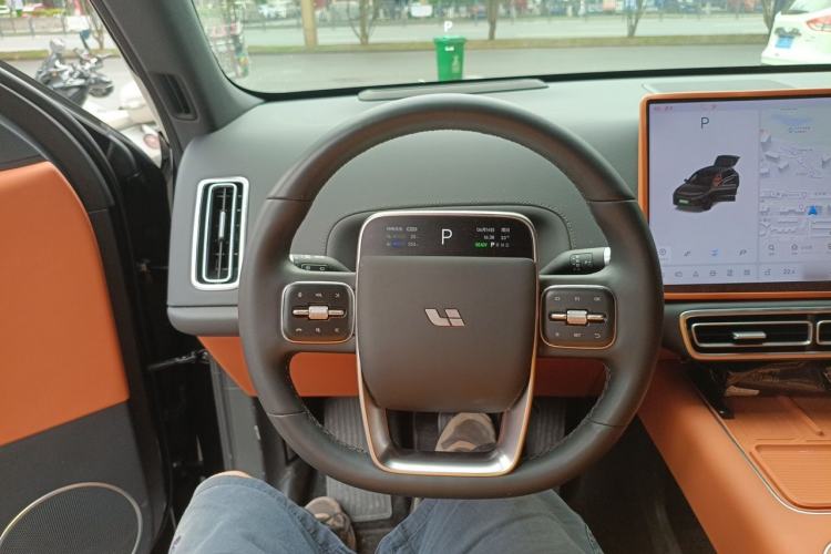 Used Li Auto L6 2025 Pro Smart Refresh Edition Steering Wheel