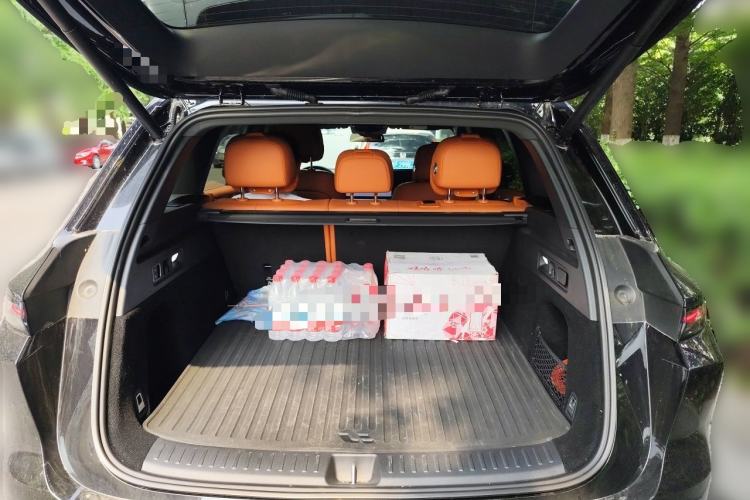 Used Li Auto L6 2025 Pro Smart Refresh Edition Trunk
