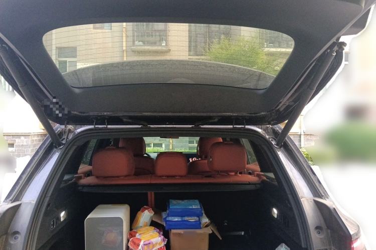 Used Li Auto L6 2025 Pro Smart Refresh Edition Trunk