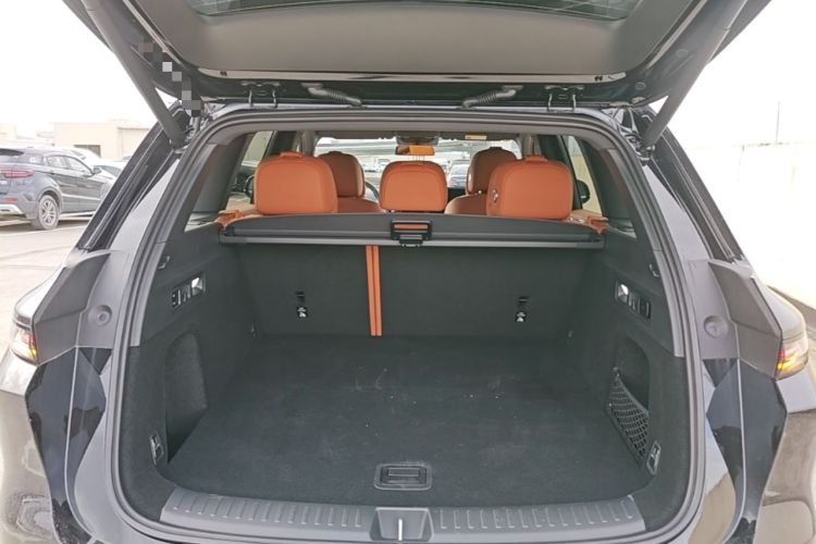 Used Li Auto L6 2025 Pro Smart Refresh Edition Trunk