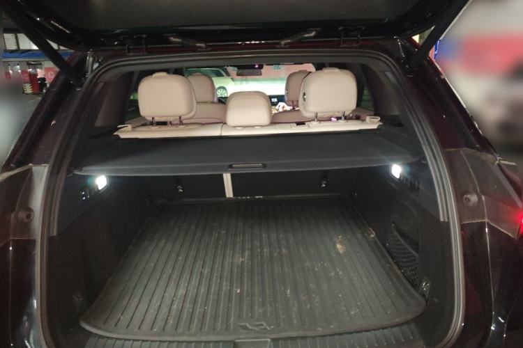 Used Li Auto L6 2025 Pro Smart Refresh Edition Trunk