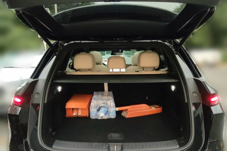 Used Li Auto L6 2025 Pro Smart Refresh Edition Trunk