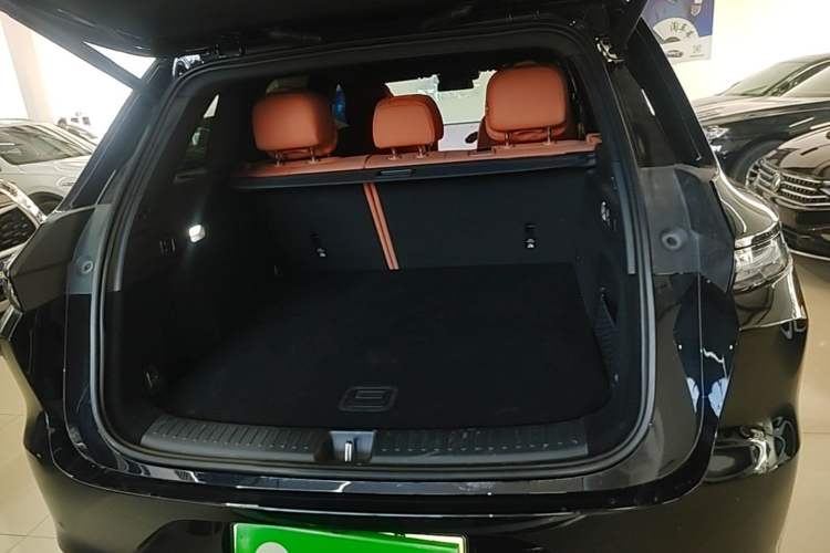 Used Li Auto L6 2025 Pro Smart Refresh Edition Trunk