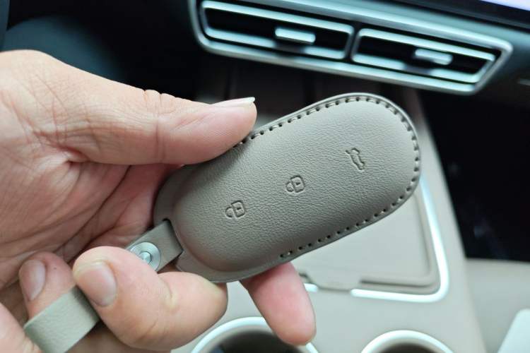 Used Li Auto L6 2025 Pro Smart Refresh Edition Vehicle Key