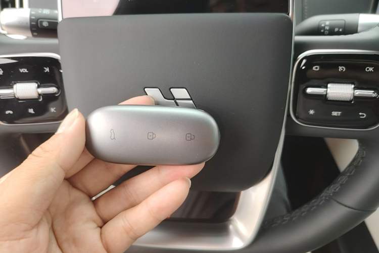 Used Li Auto L6 2025 Max Smart Refresh Edition Vehicle Key