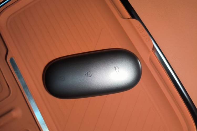 Used Li Auto L6 2025 Max Smart Refresh Edition Vehicle Key