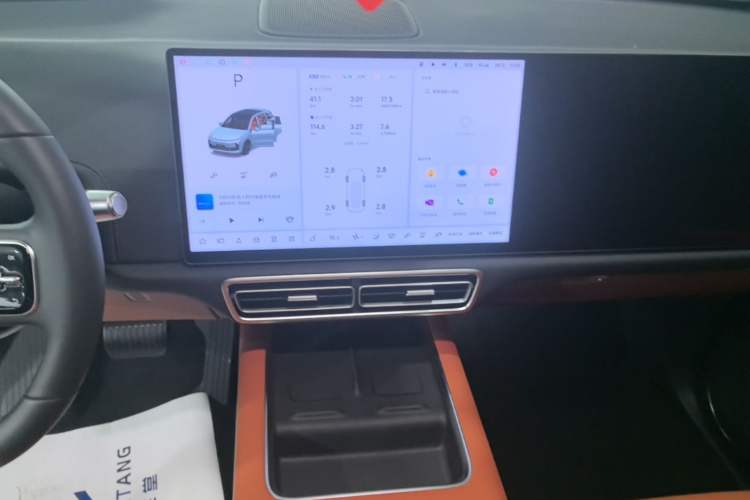 Used Li Auto L6 2025 Max Smart Refresh Edition Audio And AC Panel