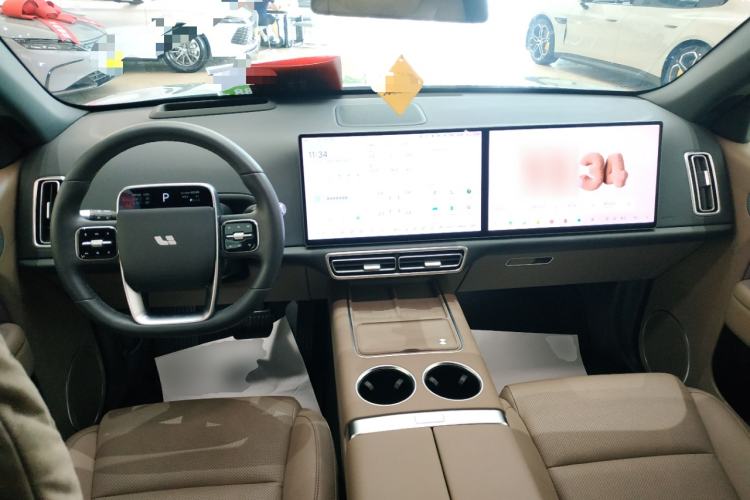 Used Li Auto L6 2025 Pro Smart Refresh Edition Center Console
