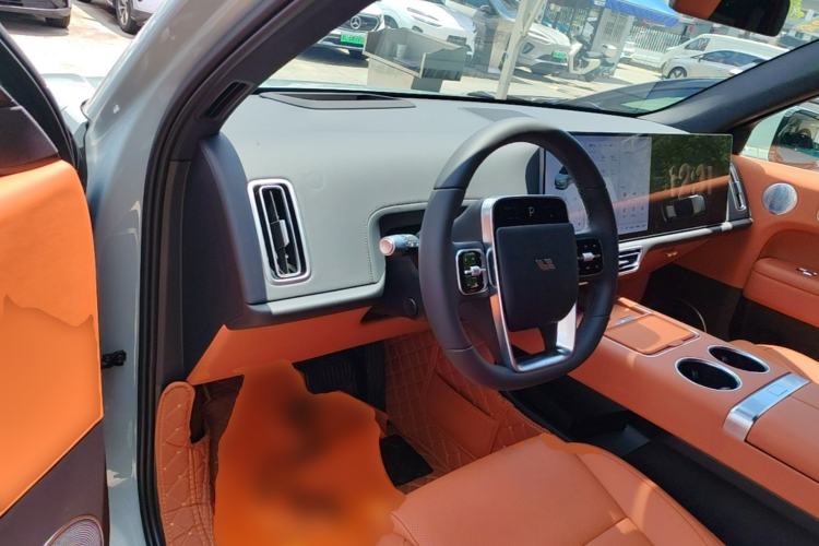 Used Li Auto L6 2025 Pro Smart Refresh Edition Center Console