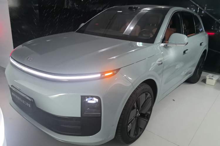 Used Li Auto L6 2025 Max Smart Refresh Edition Guazi used car, China used car export, Used car for sale, Used  cars, Cheapest cars for sale