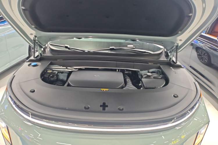 Used Li Auto L6 2025 Max Smart Refresh Edition Engine Bay