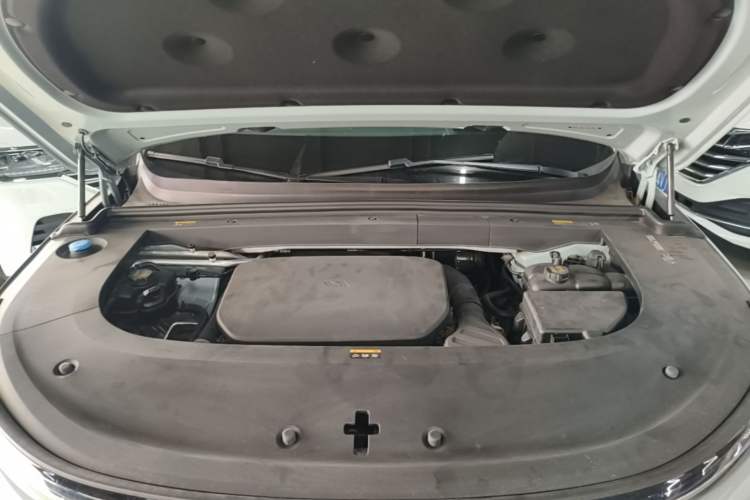 Used Li Auto L6 2025 Max Smart Refresh Edition Engine Bay