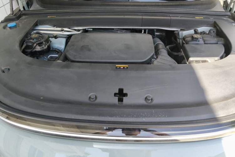 Used Li Auto L6 2025 Pro Smart Refresh Edition Engine Bay
