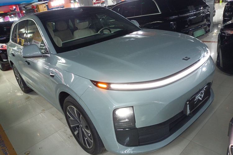 Used Li Auto L6 2025 Max Smart Refresh Edition Exterior 2