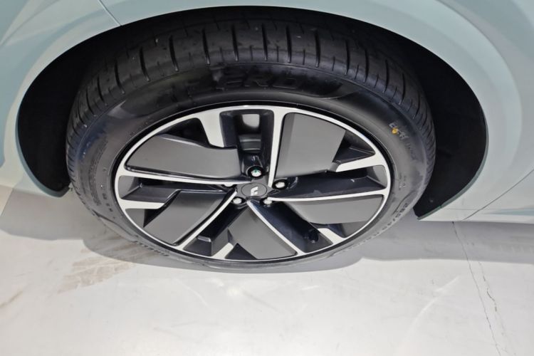 Used Li Auto L6 2025 Max Smart Refresh Edition Exterior 4